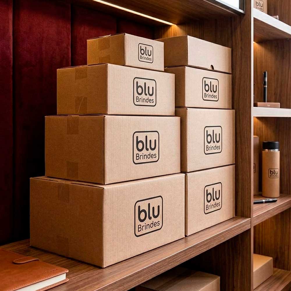Estoque da Blu Brindes com variedade de produtos